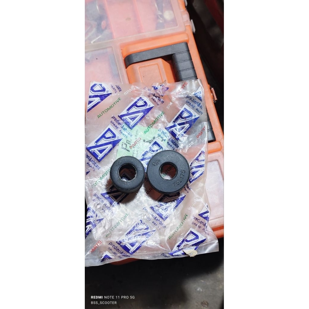 karet bodi sasis vespa largeframe super dan px