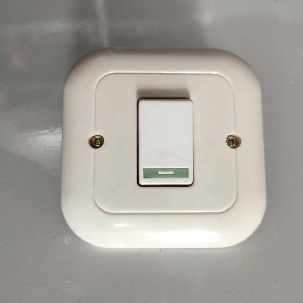 Saklar Engkel Saklar Tunggal SE IB Tanam Radium HSC