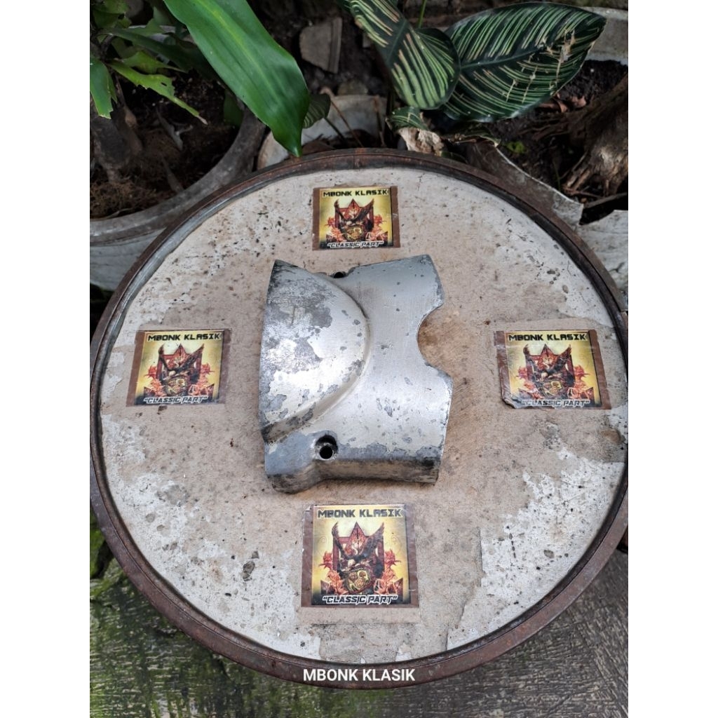 tutup gear suzuki a100 ORIGINAL tutup ger suzuki a100 tutup gir suzuki a100 cover tutup gear depan s