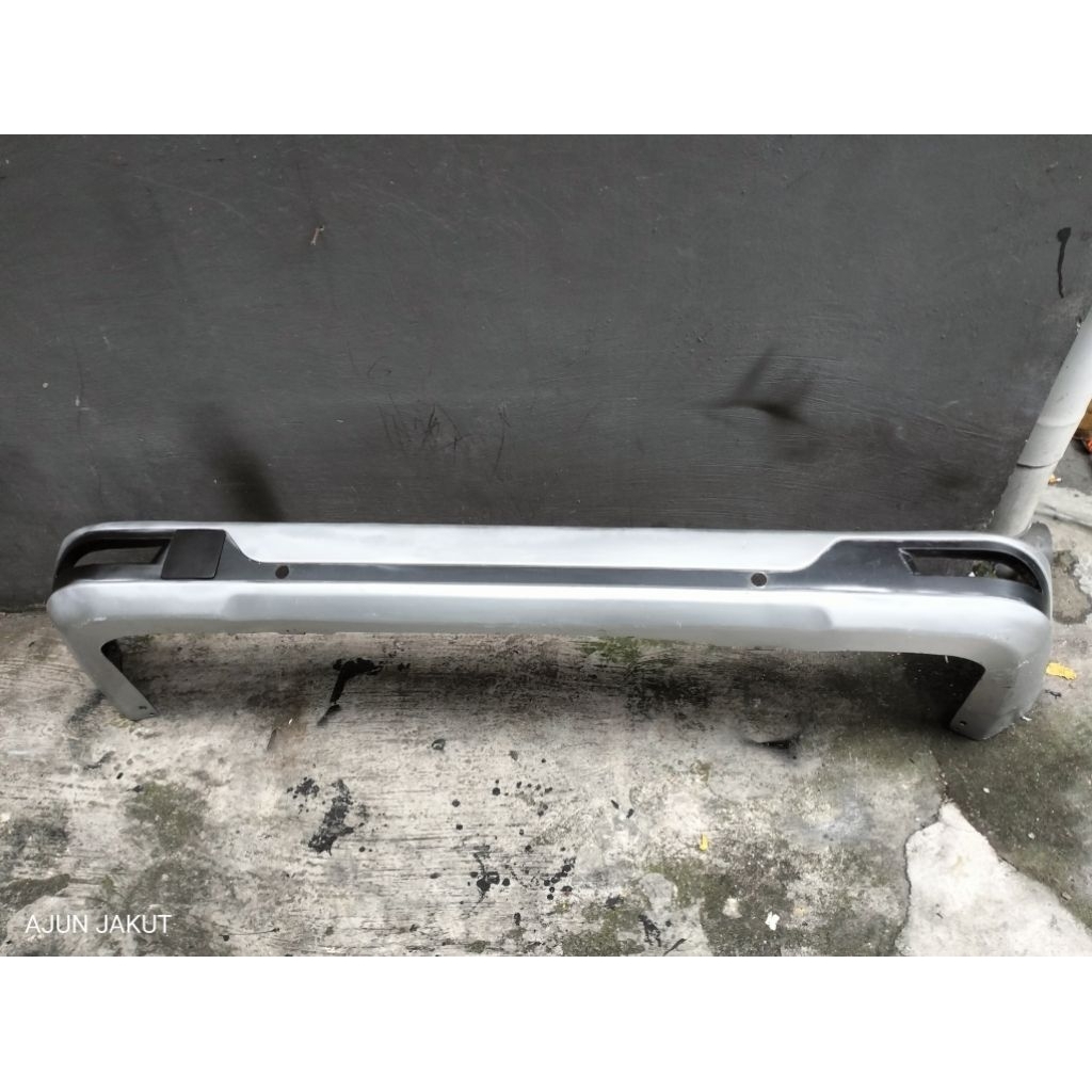 Bodykit belakang Delux avanza 2016