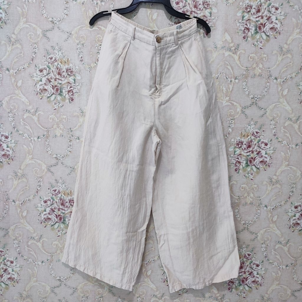 CELANA KULOT LINEN GU BERFURING WARNA CREAM IVORY