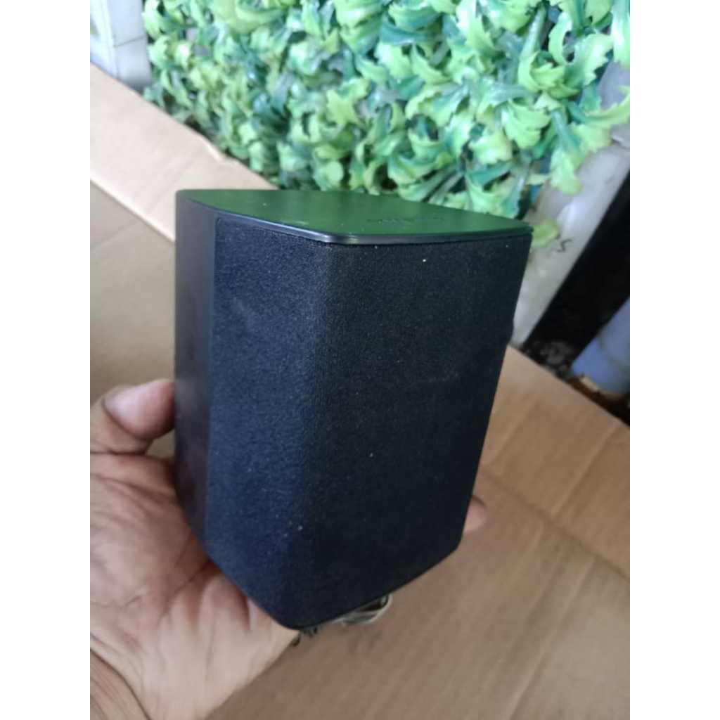 BEKAS NORMAL ECER BIJIAN COPOTAN  SPEAKER   DVD home theater Samsung HT-Z110ND   AMPLIFIER FM STEREO