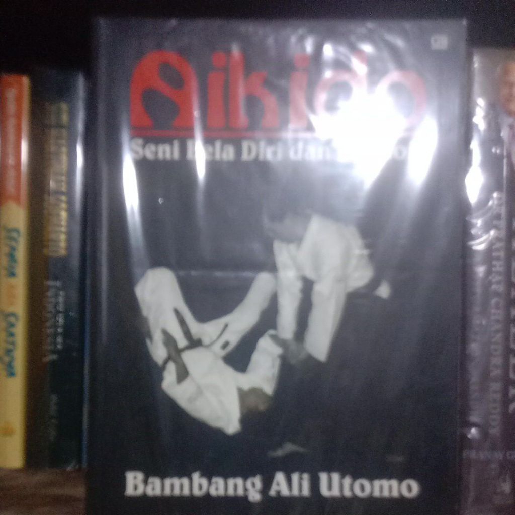 Buku AIKIDO seni bela diri dan filosofi