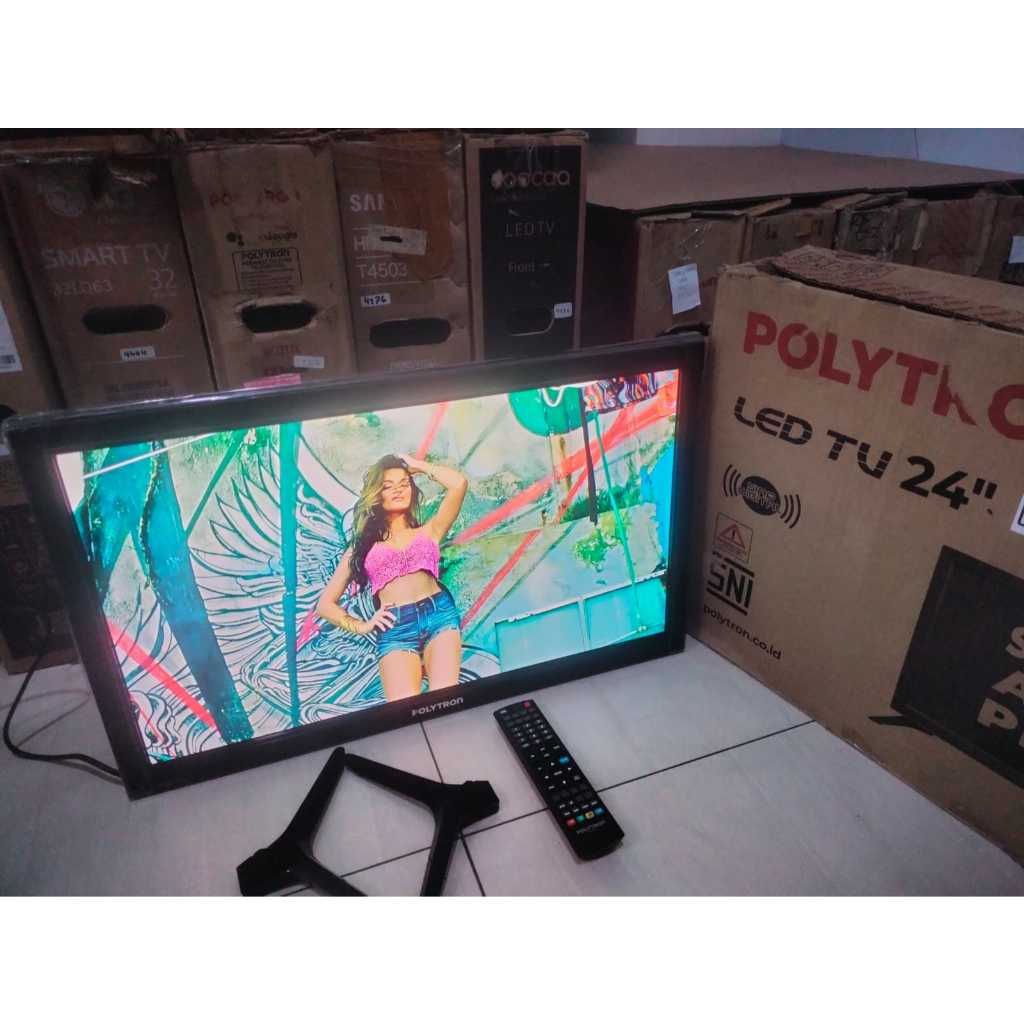 TV LED Polytron 24 Inch HD Digital TV HDMI USB DVBT-T2 Kondisi bekas masih segel 5802F