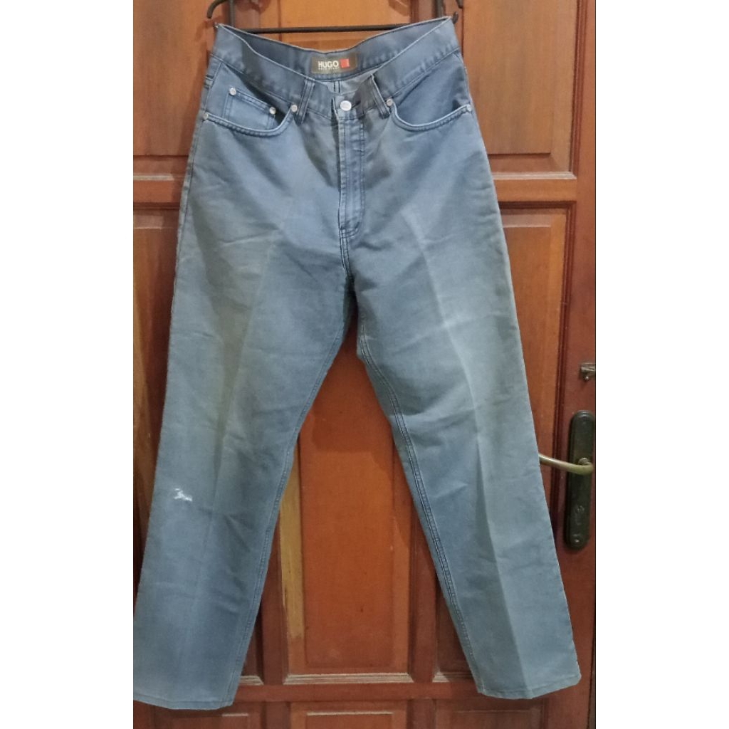 Celana Jeans Preloved ventage Hugo Sport size 34