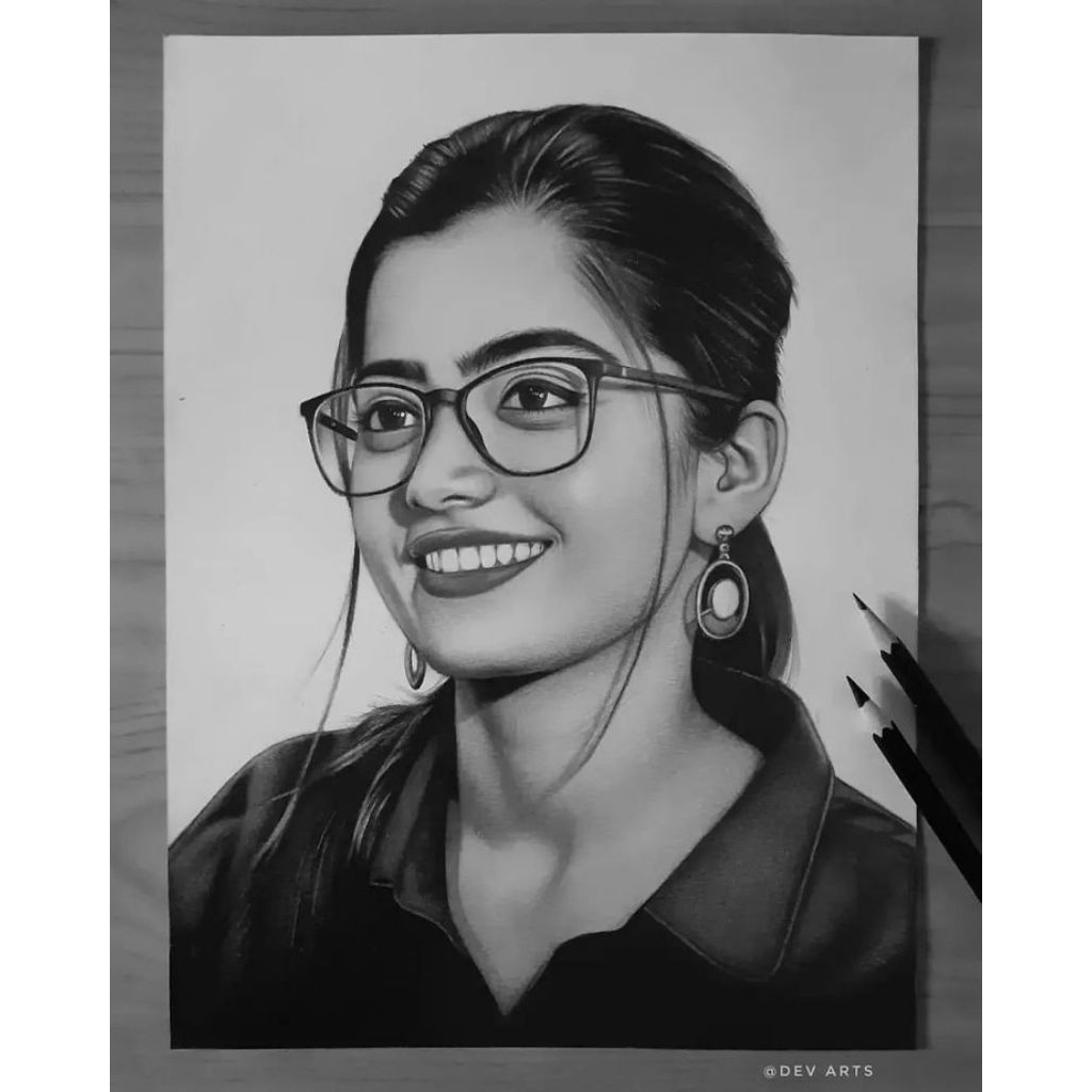 Dekorasi rumah menerima pesanan sketsa wajah Poto sendiri