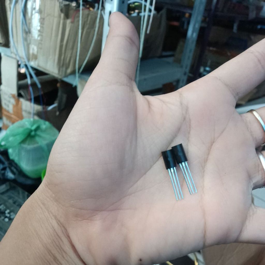 TR TRANSISTOR C2383 TR C2383