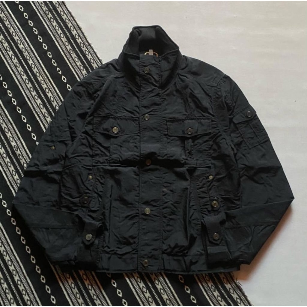 Bakulan Secondbrand Jaket Casual Calvin Klein