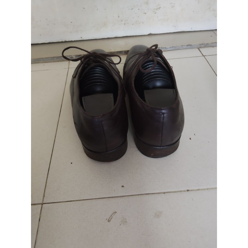 Sepatu pantofel anti selip Kulit asli Ecco Sz 41/26 coklat