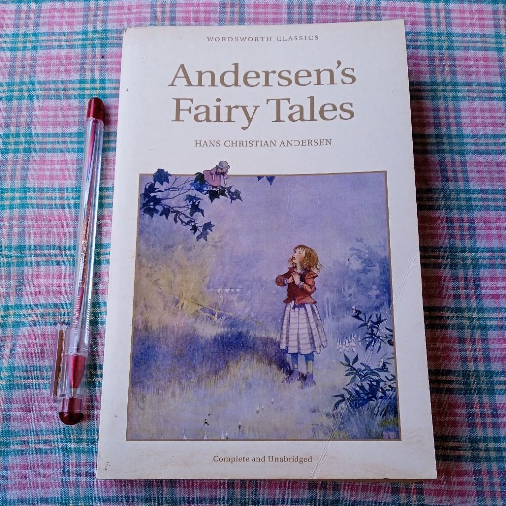 Buku Andersen's Fairy Tales by Hans Christian Andersen