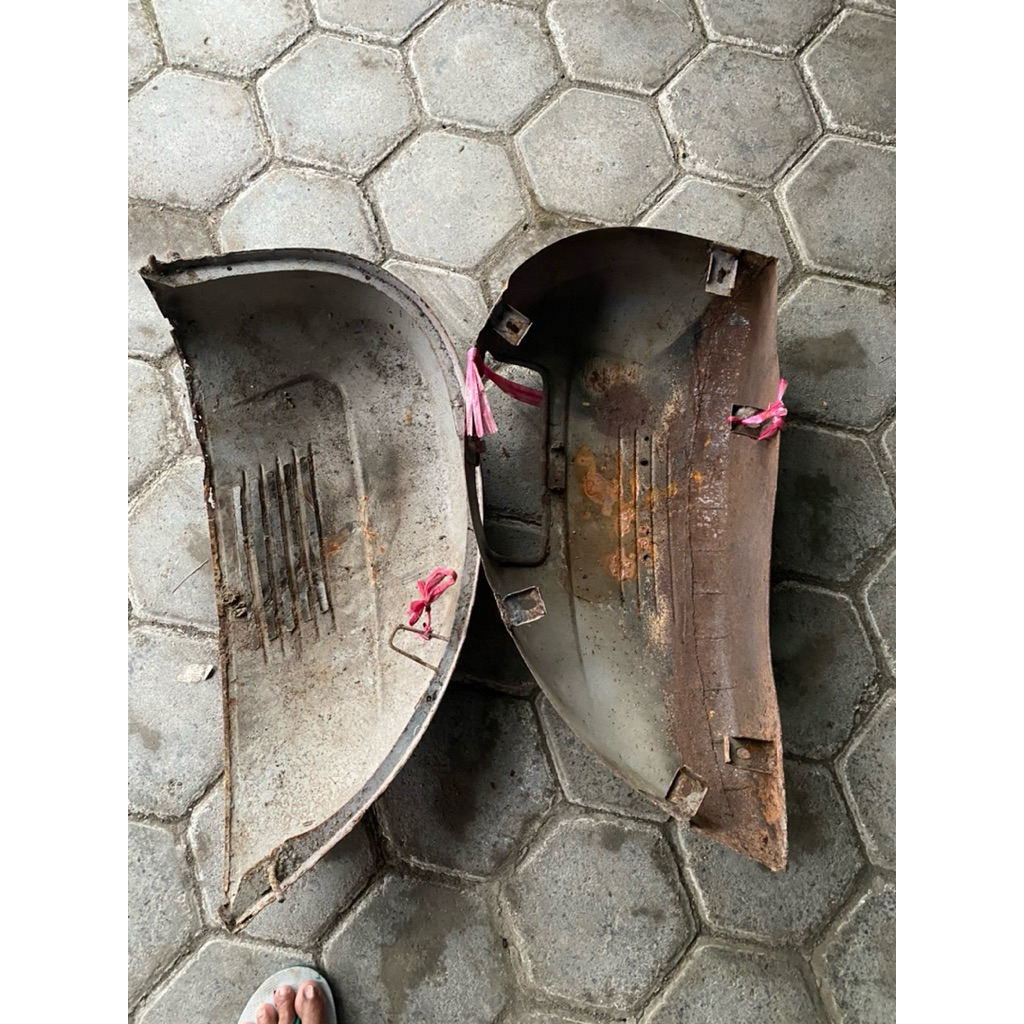 tepong vespa super bokong vespa super