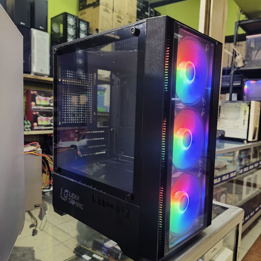 Pc core i7 ram 8gb casing gaming