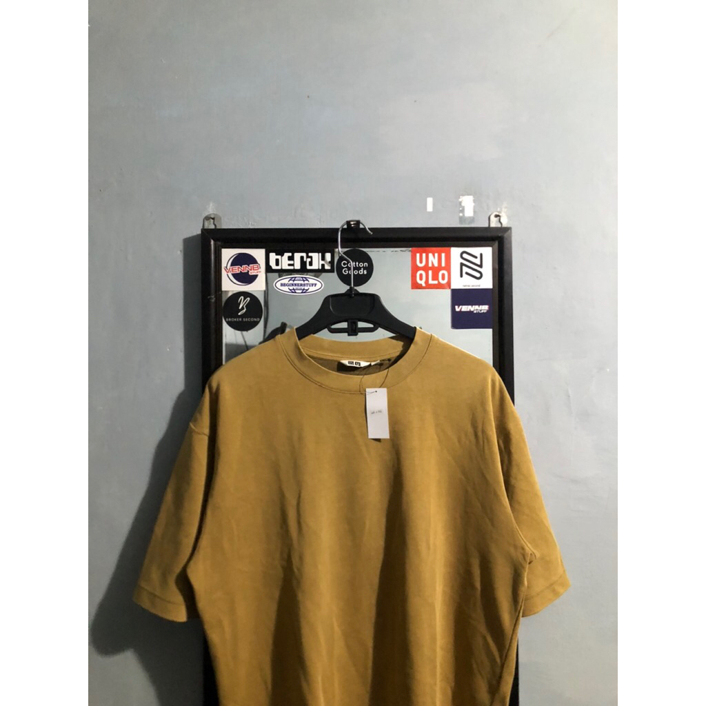 Tshirt UNIQLO Airism