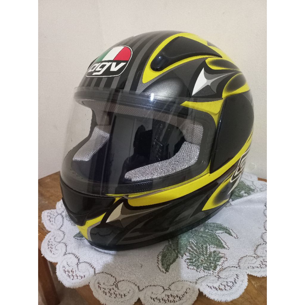 HELM AGV GP1