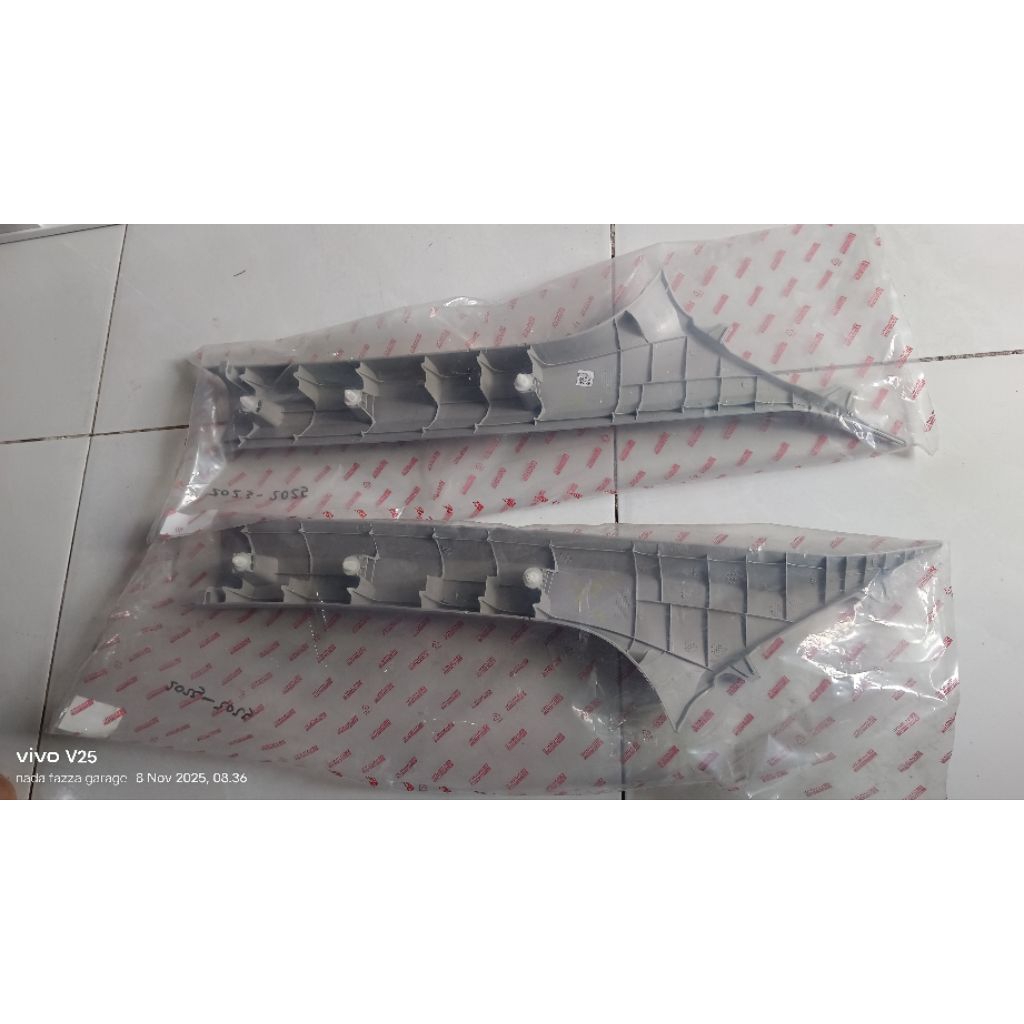 pilar depan ayla agya 2023 2024 2024