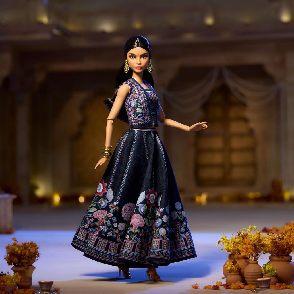 CUCI GUDANG Boneka Barbie Diwali karya Anita Dongre dengan Tampilan Festival Cahaya, Koleksi Liburan