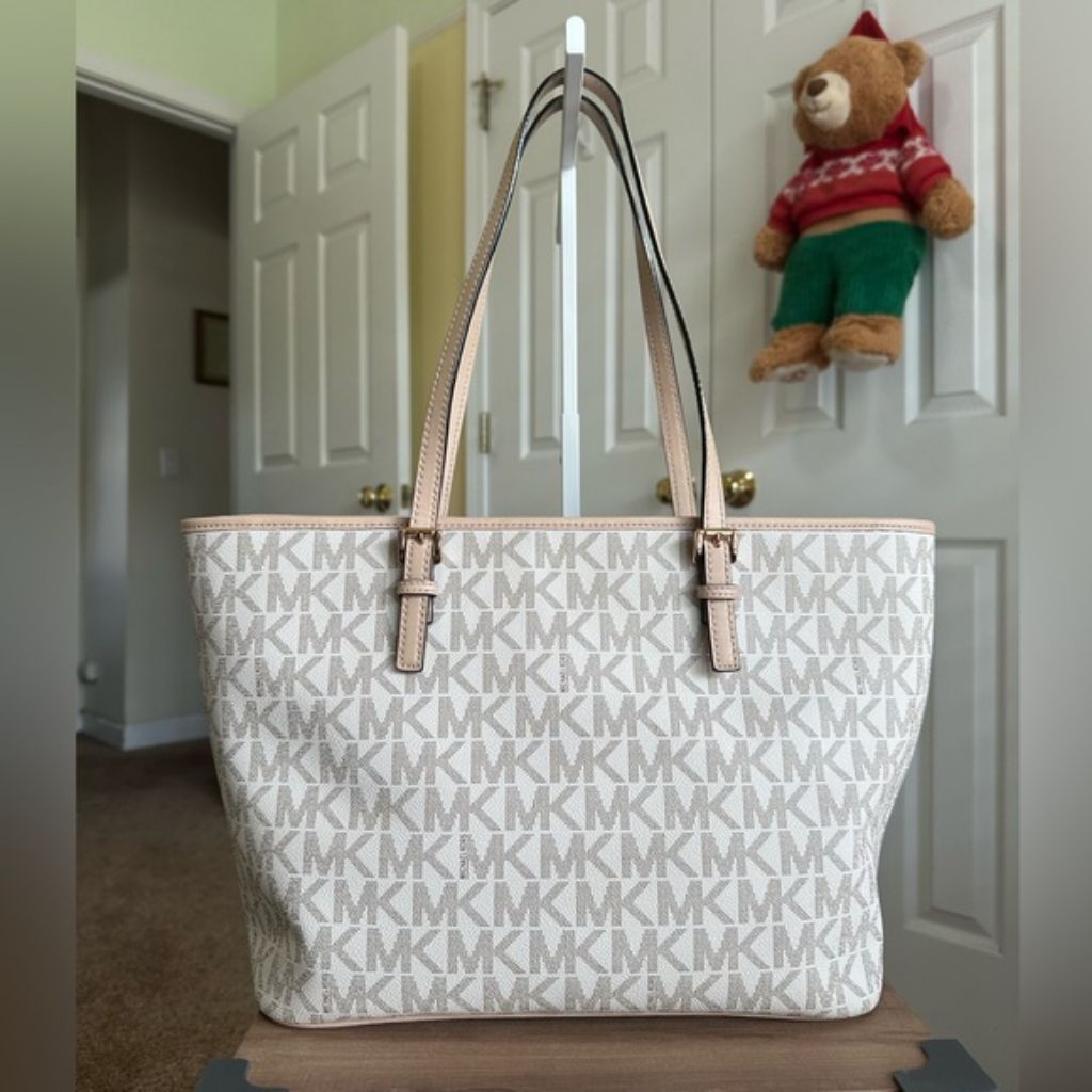 mk jet Sset Charm TZ Tote n