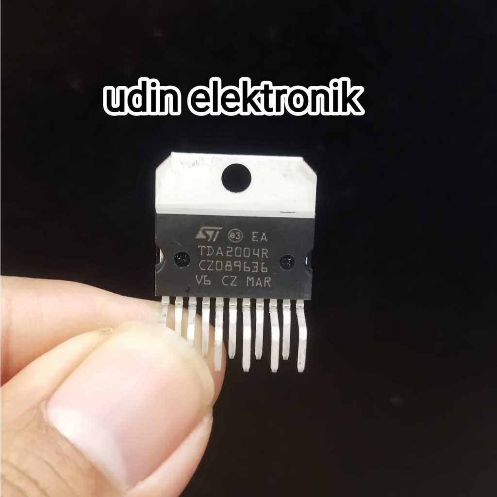 IC TDA2004R TDA2004 TDA 2004R ST