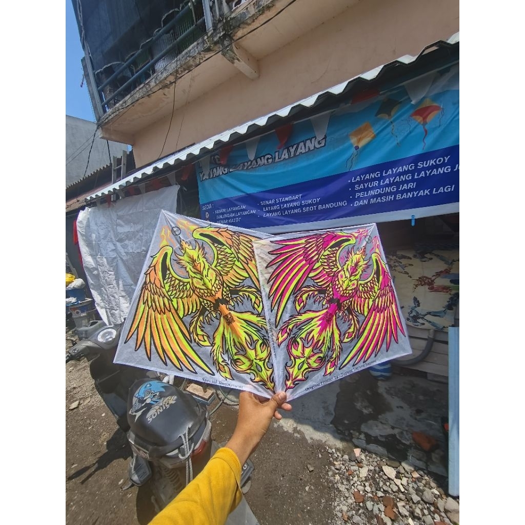 layang layang sukhoi 3 warna stabilo burung phionix