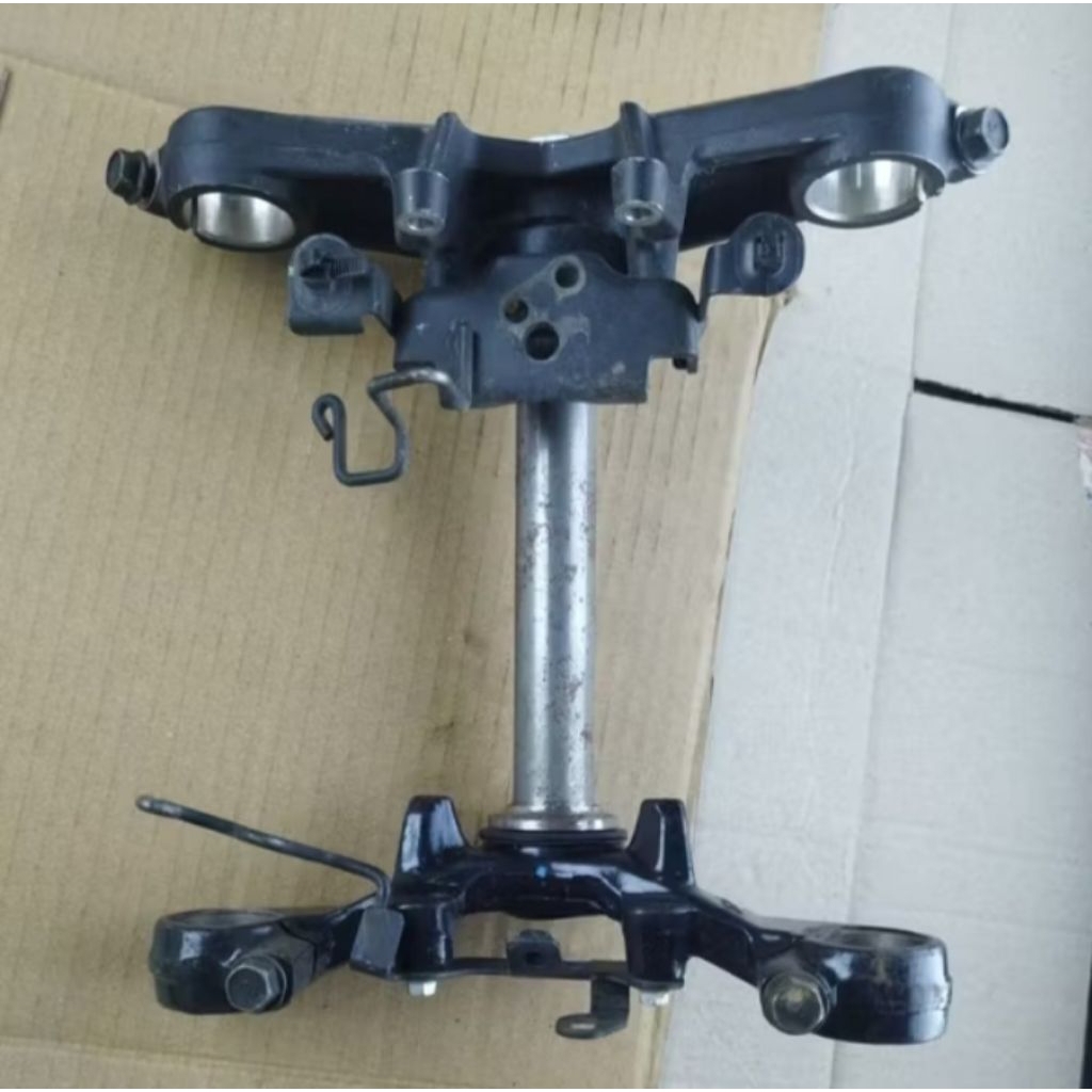 segitiga atas bawah orizinal CBR 150 r old k45a lokal