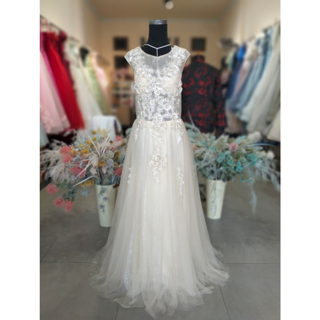 [FOR RENT] Gaun Pesta Putih Krem Mewah/ Ivory Sleeveless Party Dress Murah IY-003