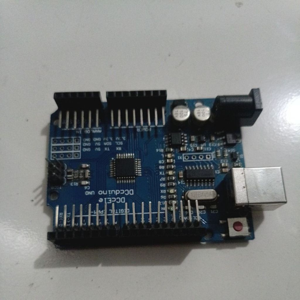 ARDUINO UNO ATMEGA 328P