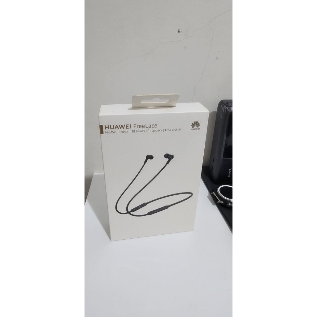 Huawei Freelace BNIB SEGEL