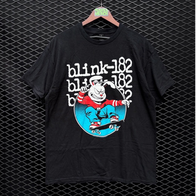 Kaos Band Official Blink182 - Skateboard Bunny