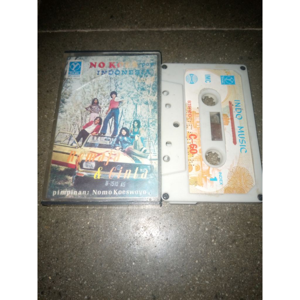 Kaset Pita No Koes Remaja & Cinta