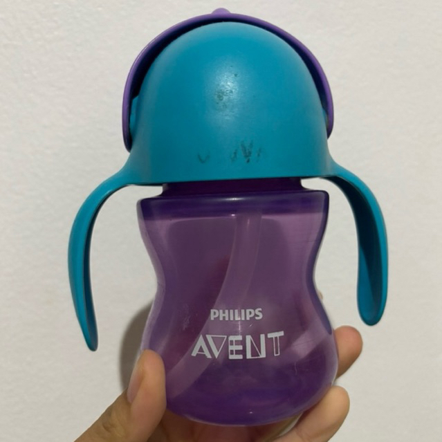 Botol gelas minum Philips Avent straw cup pl preloved bekas second