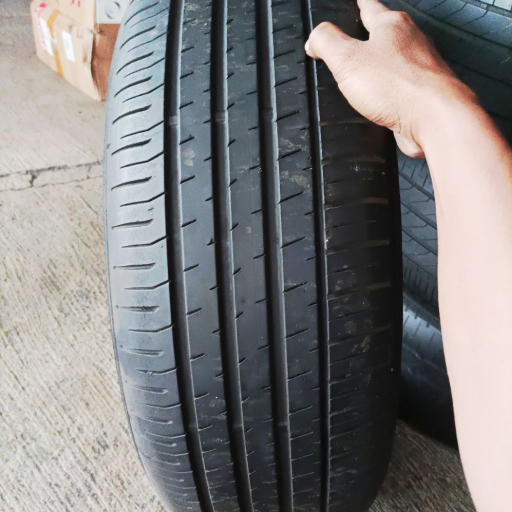 ban 225/60 r17 falken