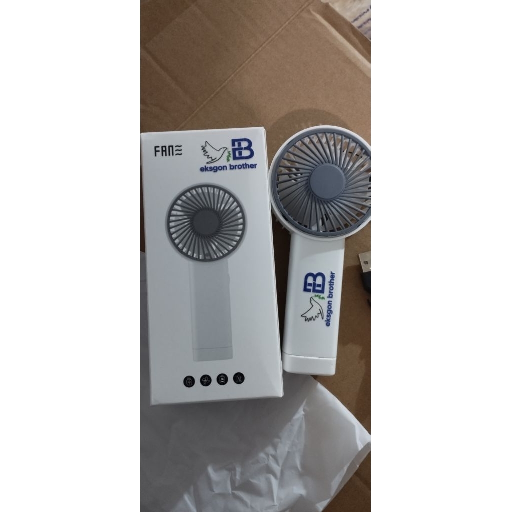 kipas mini Portable Custom design bebas | kipas mini | kipas portable