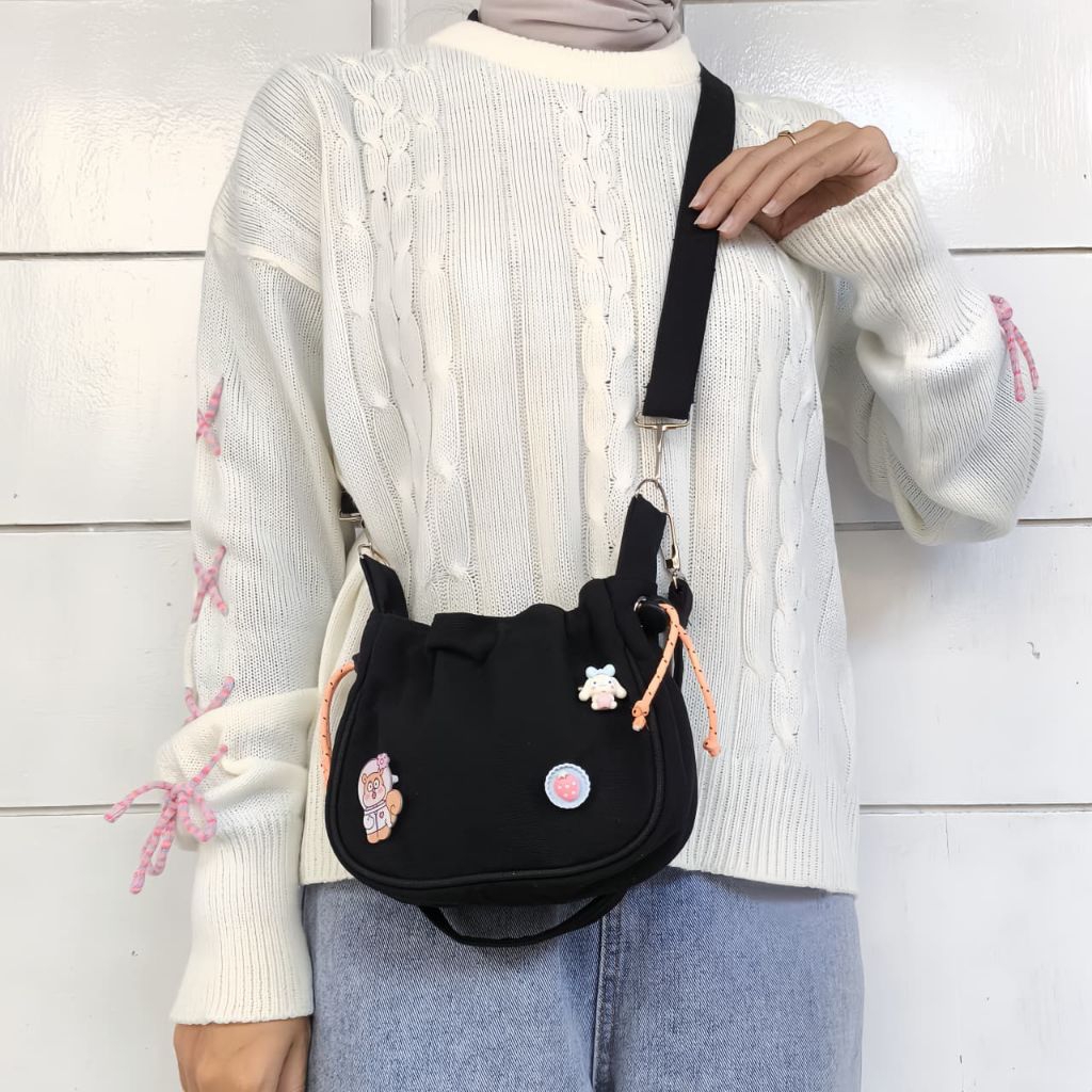 Tas Serut Villya Slingbag & Shoulderbag Tas Selempang Kanvas Wanita Terbaru