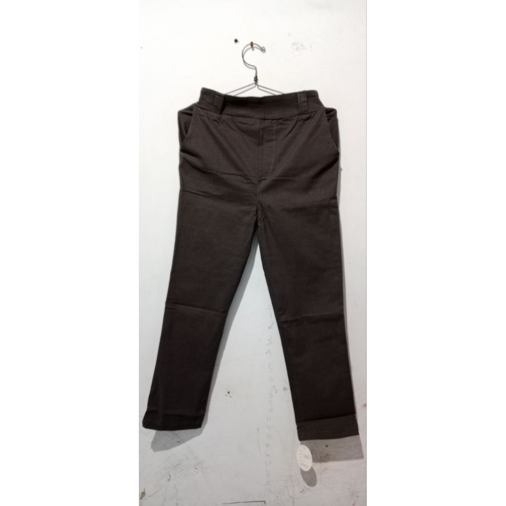 celana panjang otello