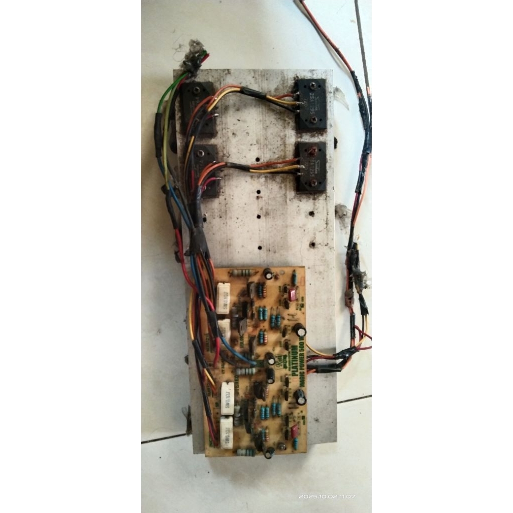 driver power stereo 500watt BEKAS