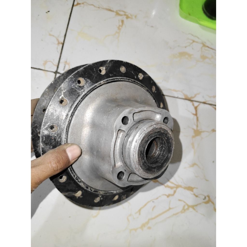 tromol trombol belakang suzuki thunder 125 rgr 125 ori