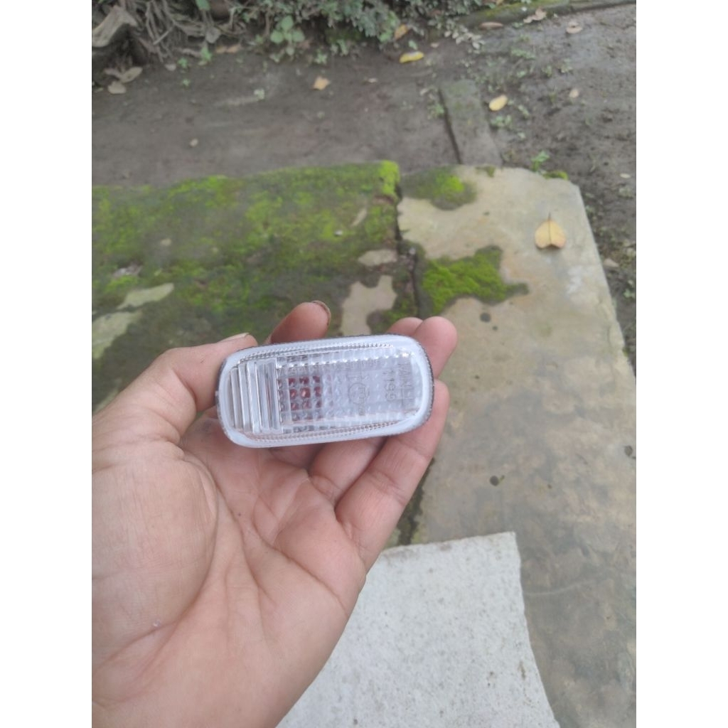 lampu fender kiri honda city z thn 2000 original copotan stanley
