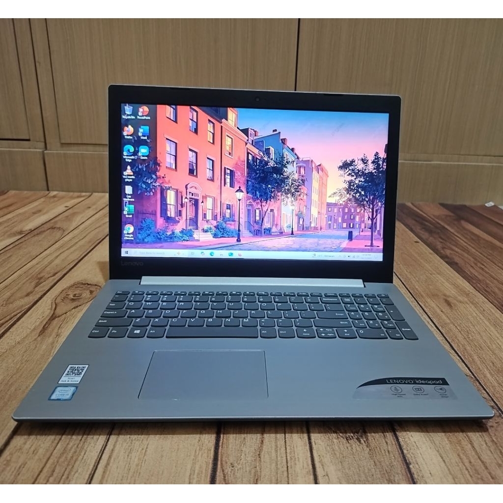lenovo ip330 Core i5gen8 Ssd 256gb