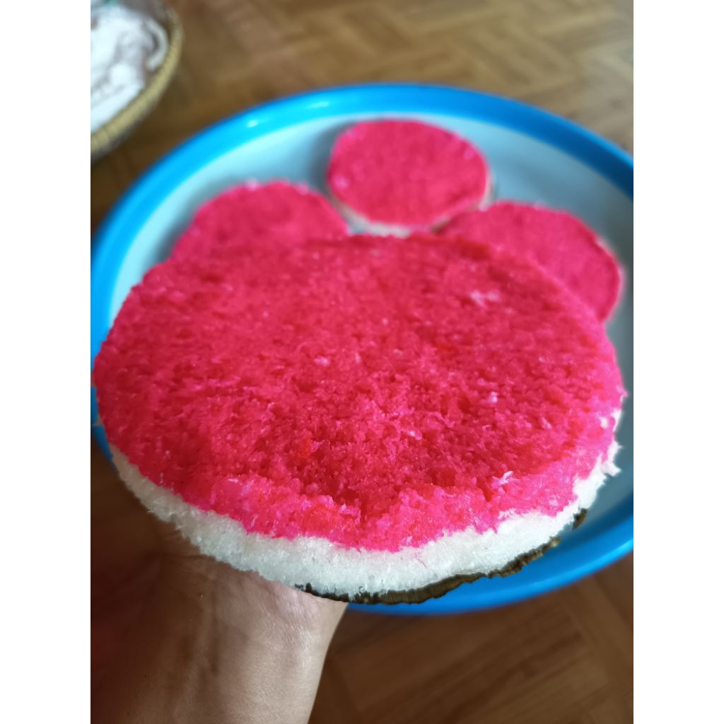 Kue awug adas ketan putih manis legit..