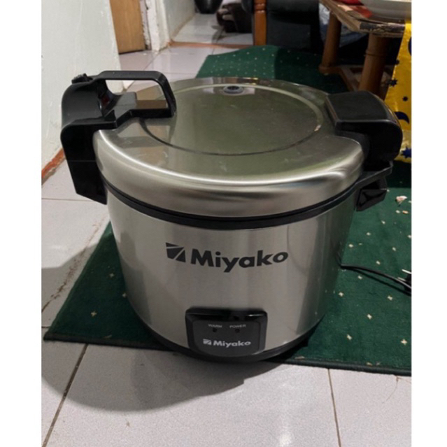 magic jar (penghangat nasi)