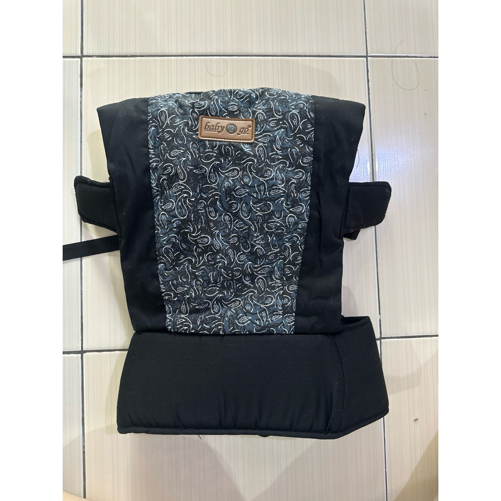 Preloved gendongan M-Shape baby 2 Go