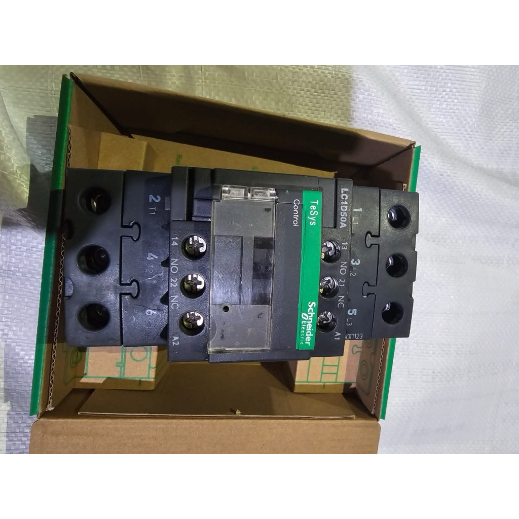 KONTAKTOR LCID50M7 SCHNEIDER ORIGINAL