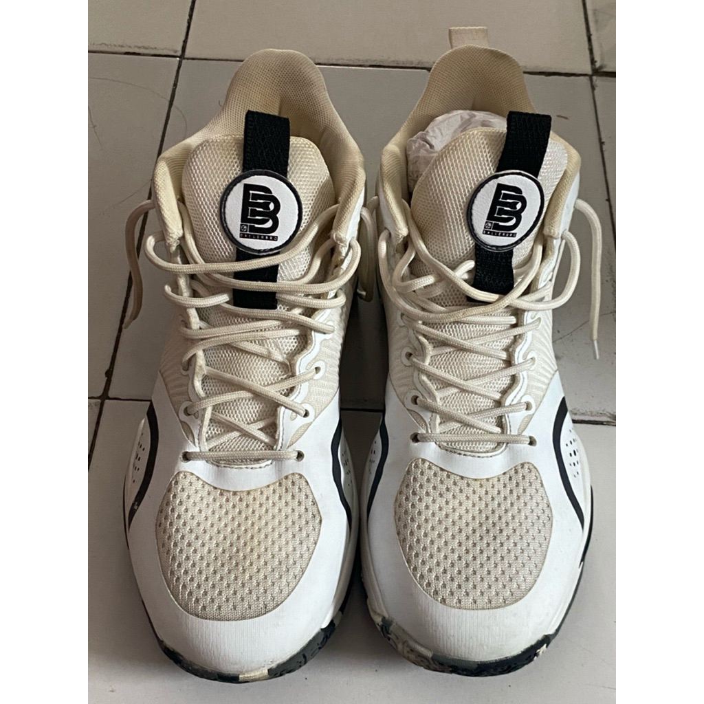 Sepatu Basket Ballerbro uk.46