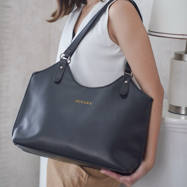Cecillia Black – Totebag Tas Kerja Wanita | Tas Besar Kulit Premium Muat Laptop 14