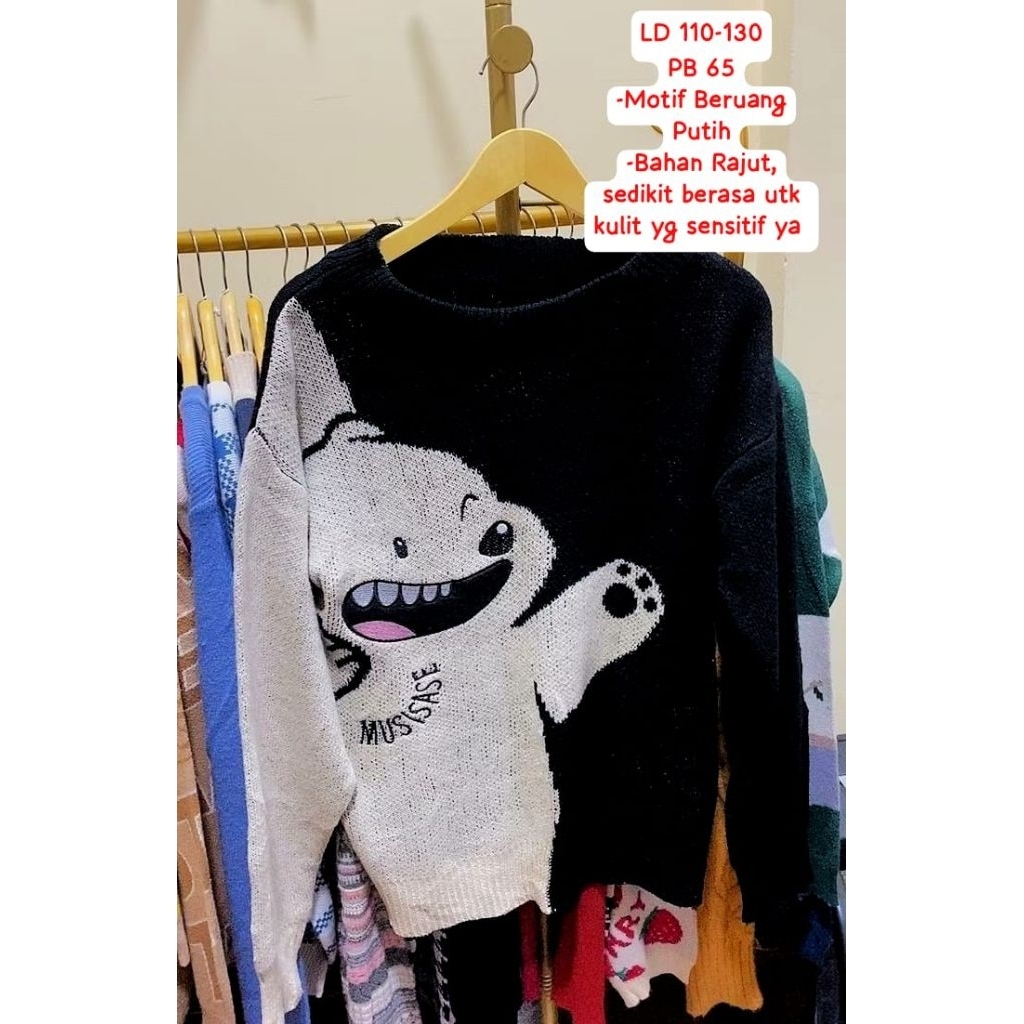 Baju Atasan Sweater Rajut Hitam Mix Motif Beruang Putih | Baju Sweater Rajut Hitam Putih