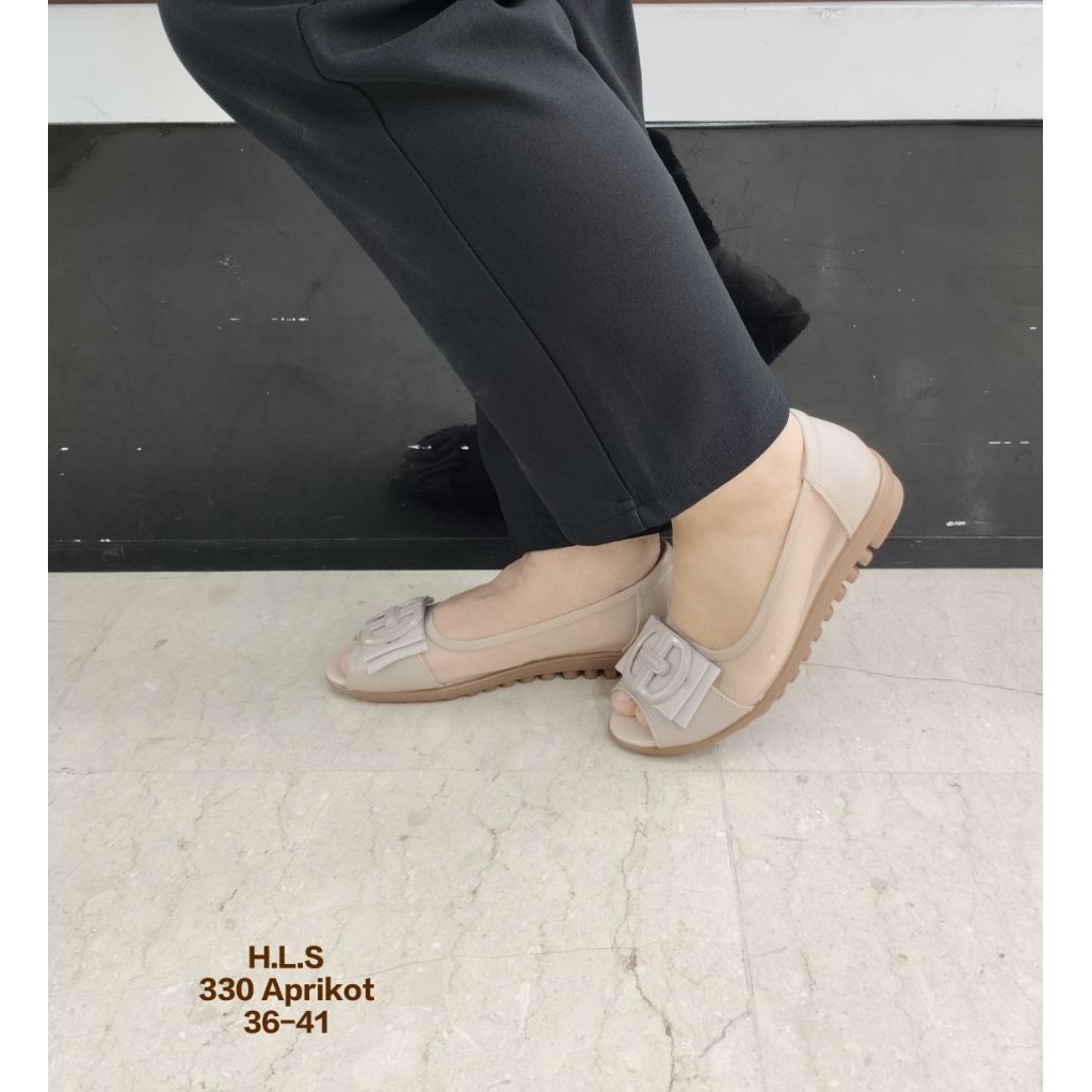 GRADE A / 330 / SEPATU WANITA KULIT SAPI / FLATSHOES / IMPORT