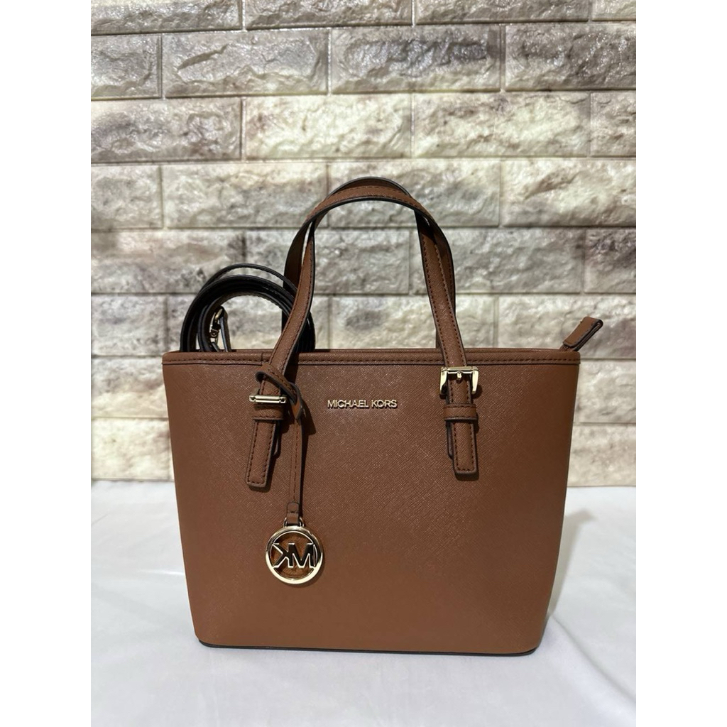 MK JET SET Travel Extra-Small Saffiano Leather Top-Zip Tote Bag In Brown