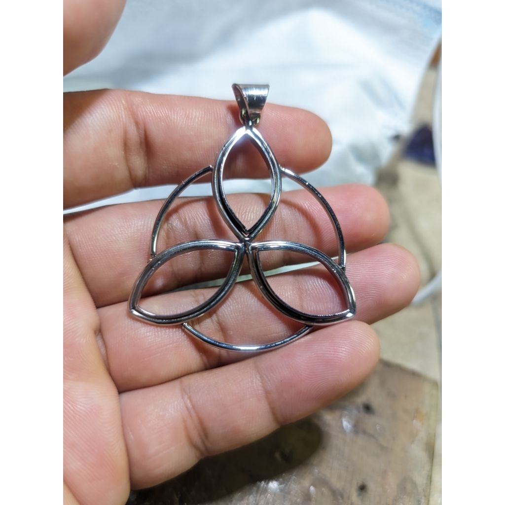 emban batu akik 3 mata, emban liontin batu akik, emban stainlees stell,cangkang liontin batu, frame 