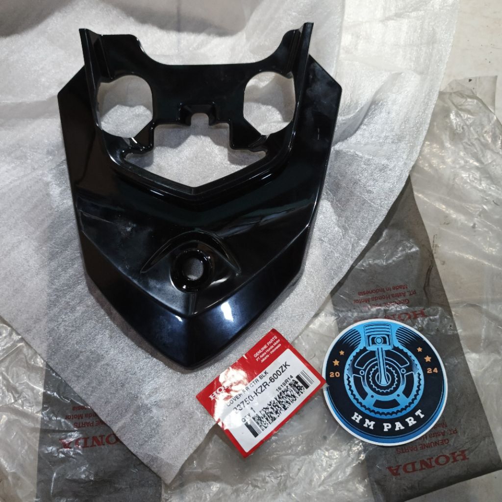 83750-KZR-600ZK covertail sambungan body belakang vario 125 old KZR original baru AHM