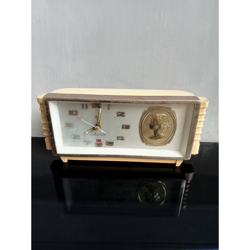 Jam Weker jadul lawas antik vintage Second